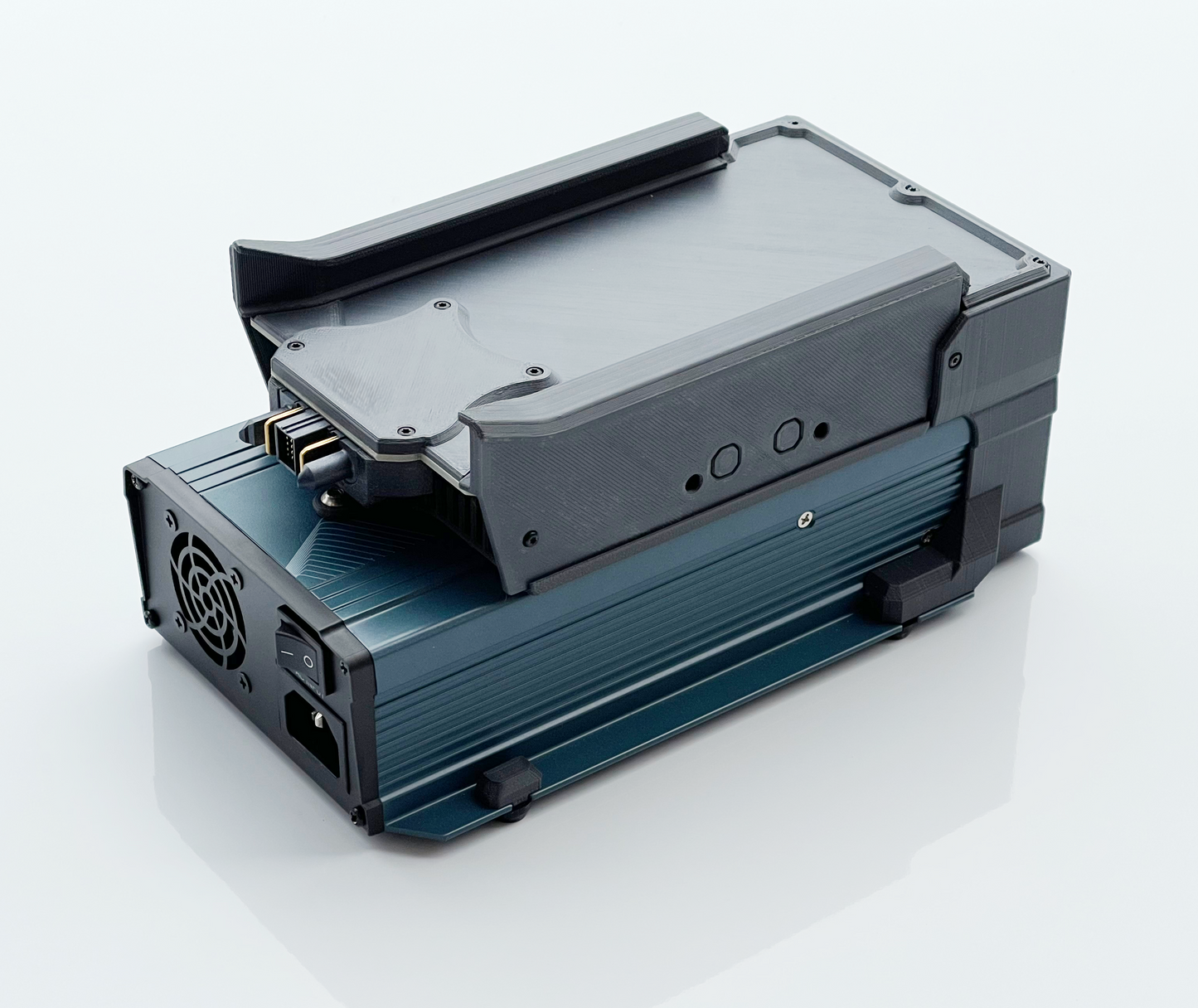 aeroPAX6 Smart Charger